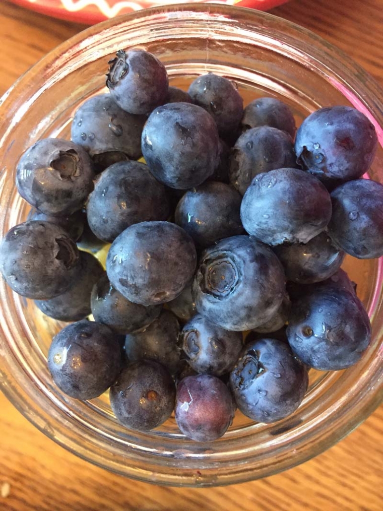 blueberries and fruits in oatmeal