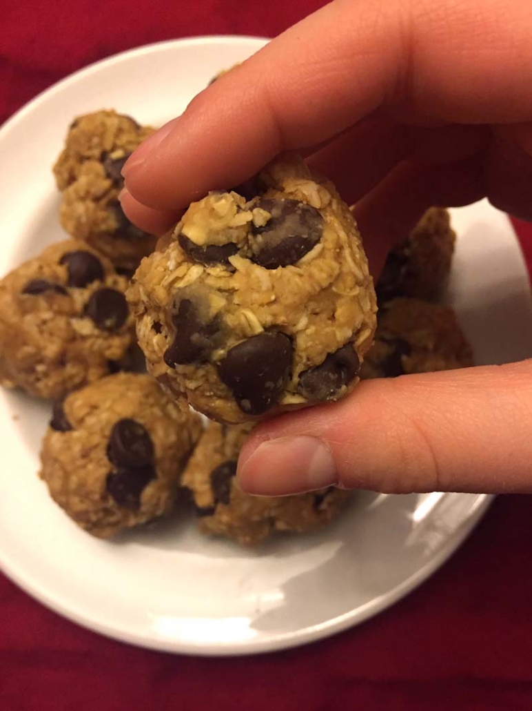 Oatmeal Peanut Butter Energy Balls