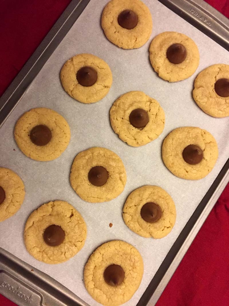 Peanut butter hershey's kiss cookies