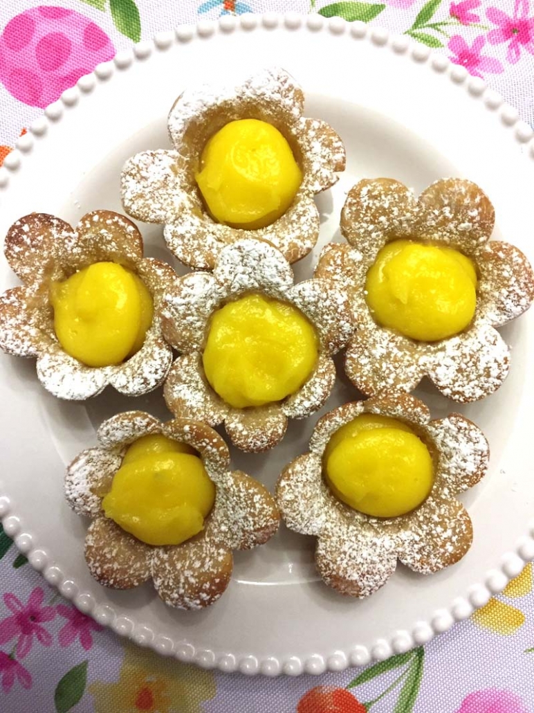 Easy Lemon Flower Desserts