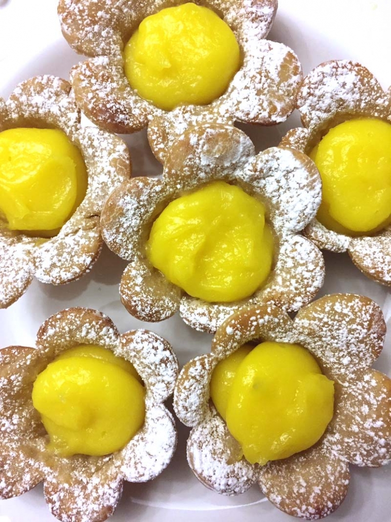 how to make lemon flower shaped mini tarts