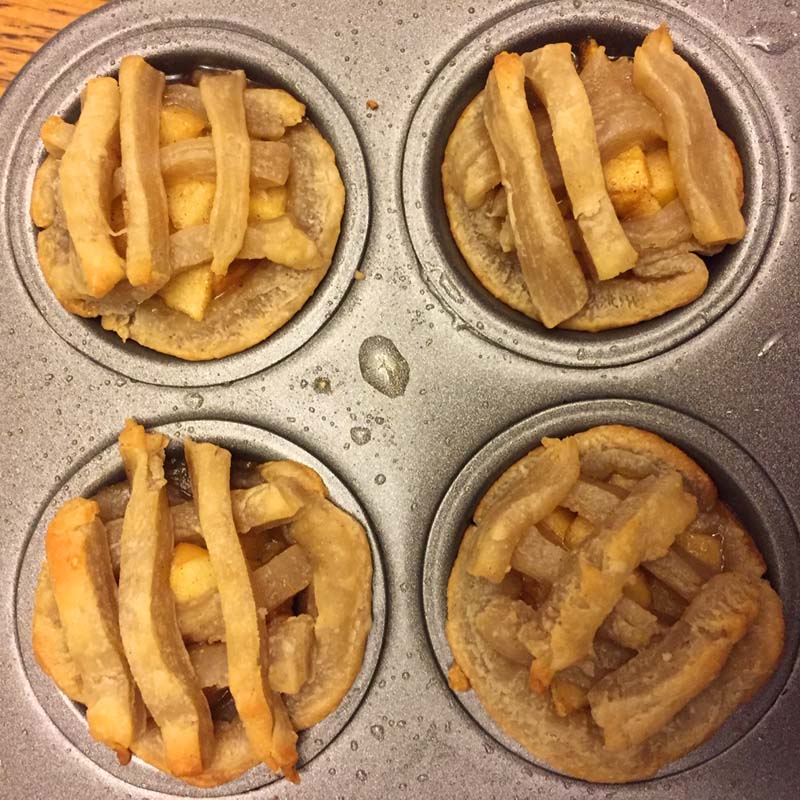 Mini apple pie homemade