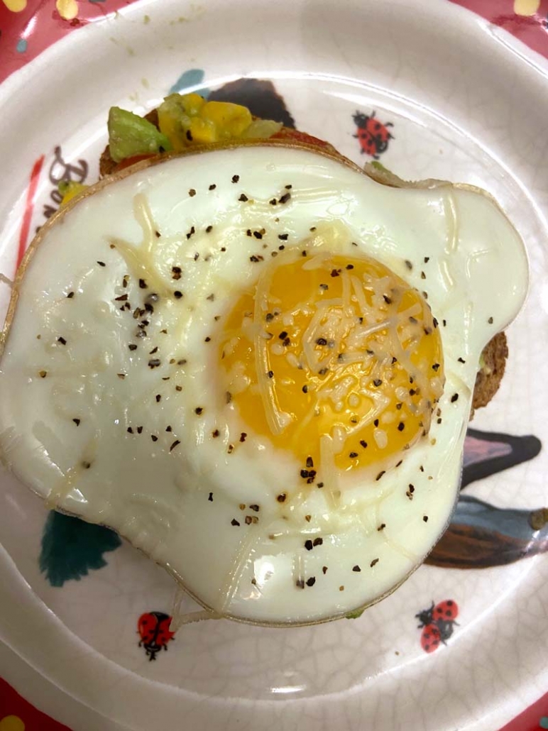 Avocado Toast With Egg