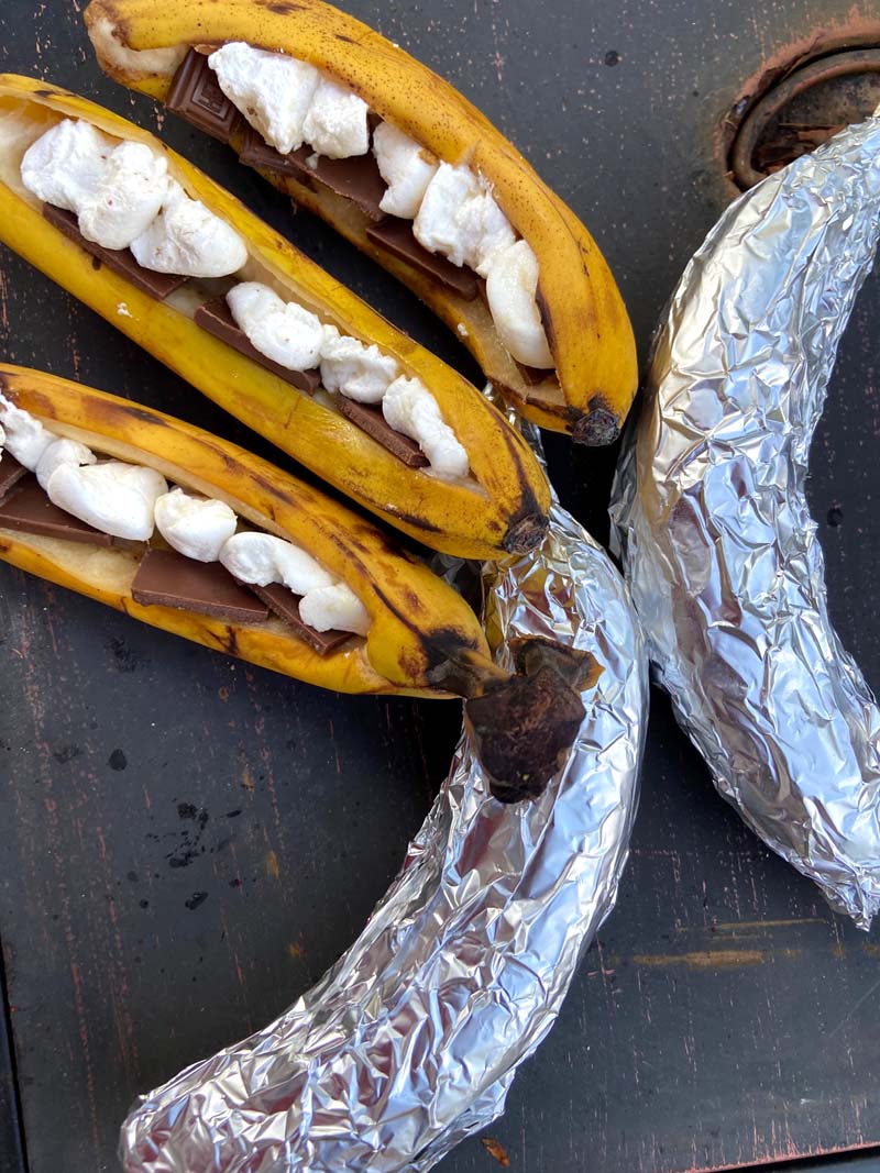 Campfire Banana Boats Marshmallow Chocolate S\'mores