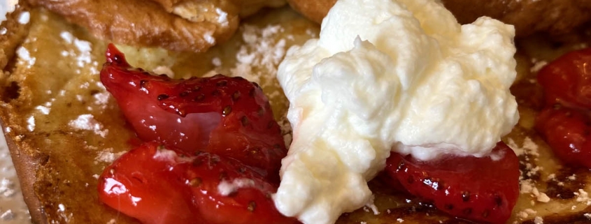 French Toast Recipe With Strawberries And Whipped Cream