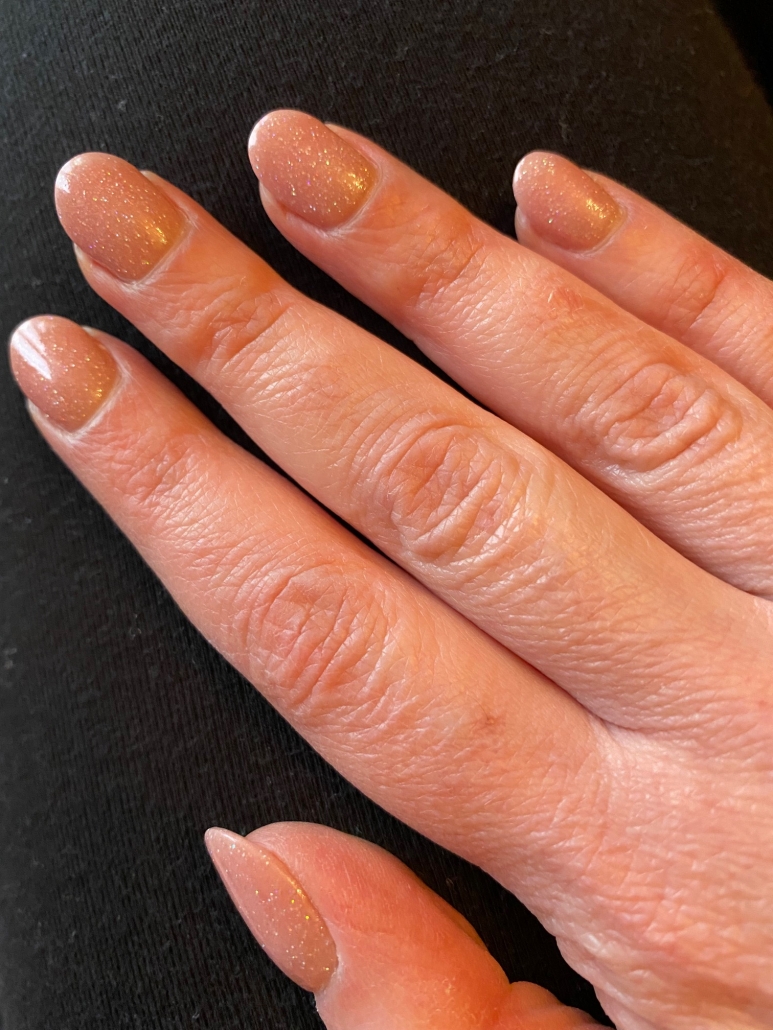 Naked Glitter Nails: What It Is and Nail Looks to Try