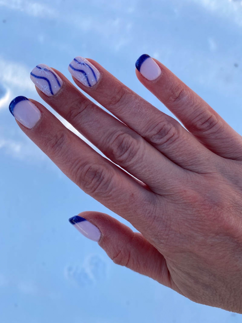 blue nail designs