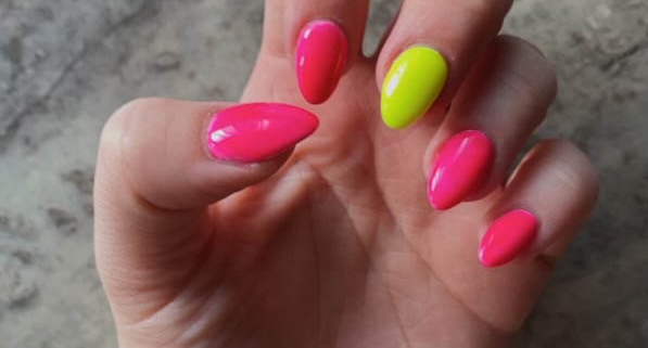 Green Ombre Press on Nails Extra Long Square Coffin Fake Nails Designed  Glossy Gradient Full Cover Ballerina Stick on Nails for Women and Girls  24Pcs (Yellow Green Ombre) - Walmart.com
