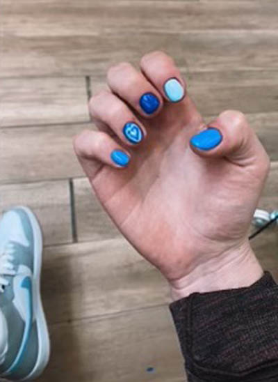 Blue Gradient Nails Design Idea With Heart Accent Finger