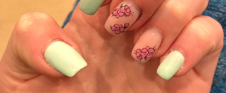 Light Green Nails Flower Designs Ideas