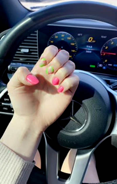 Hot Pink And Neon Green Nail Combo Idea