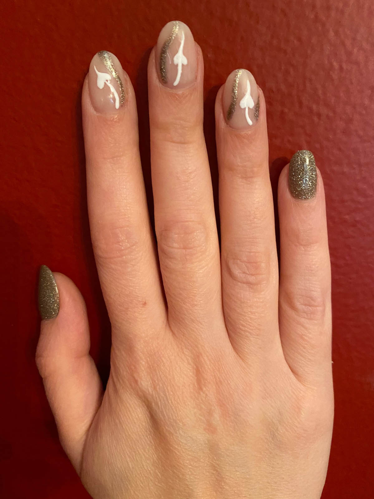 rose gold and white nails ideas