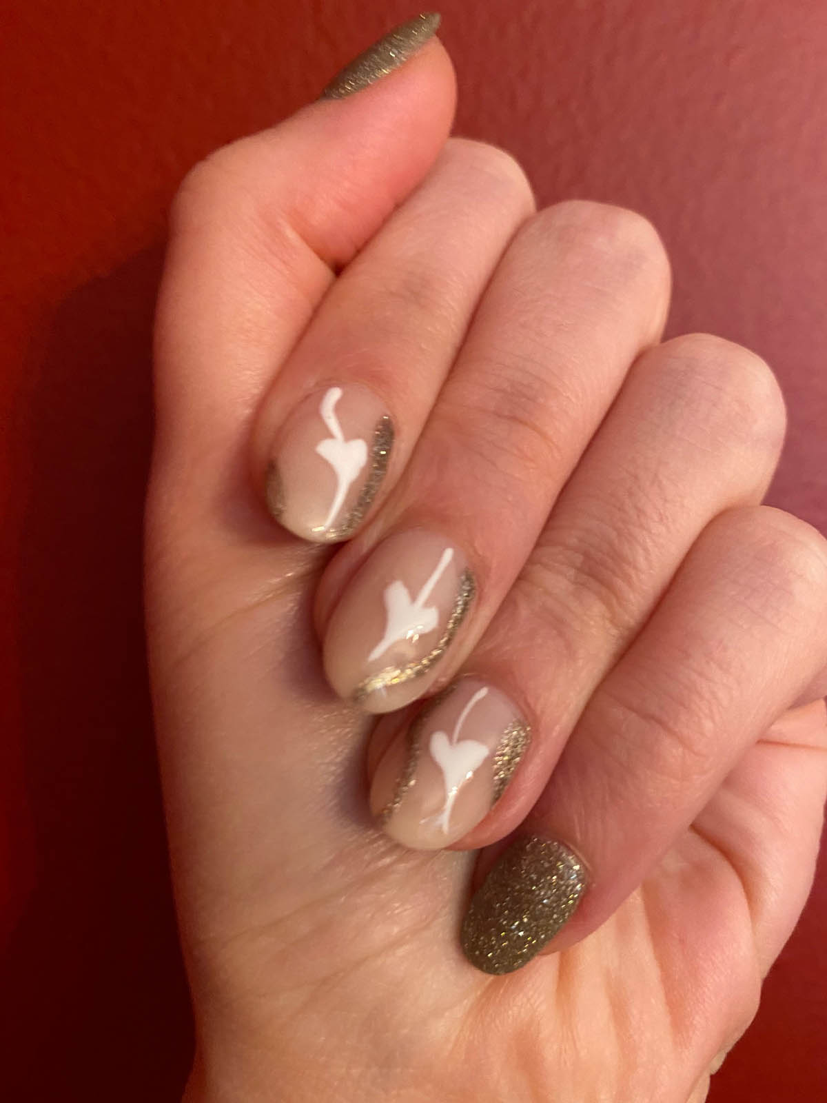 rose gold and white nails ideas