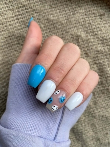 Smiley Face Nails In Blue And White