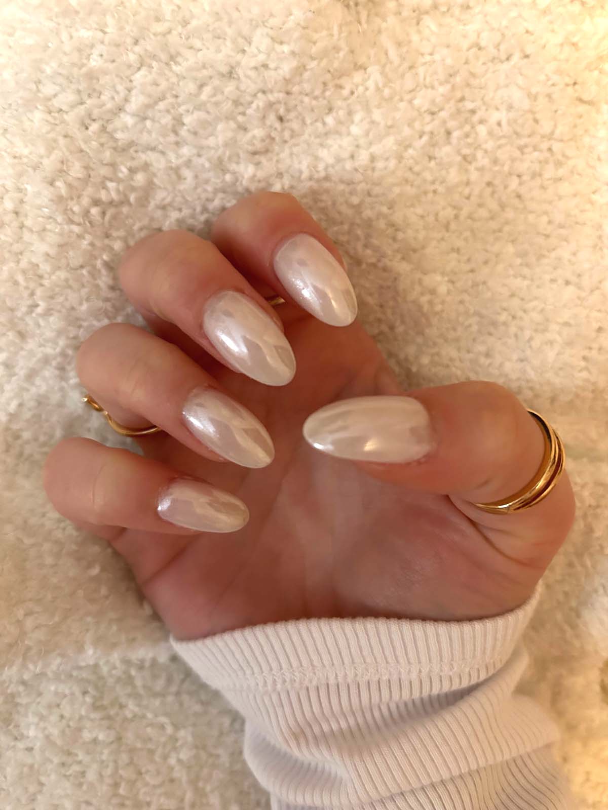 Pearl White Nails – Vibrant Guide