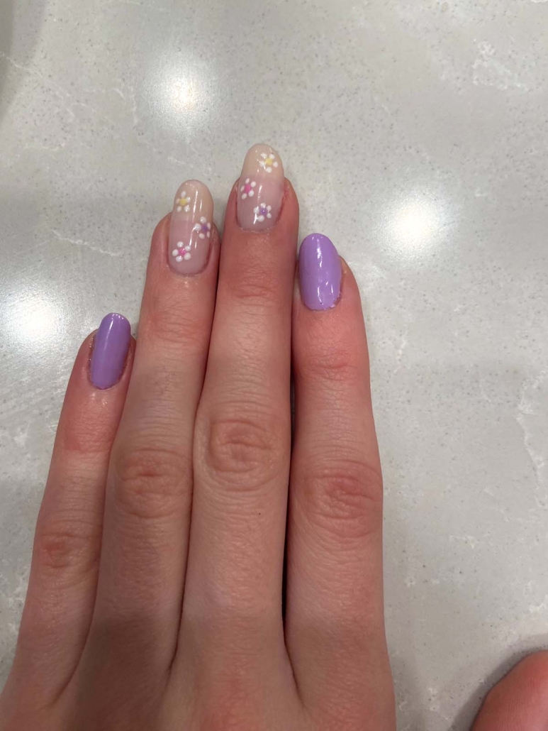 Purple spring nails flowers