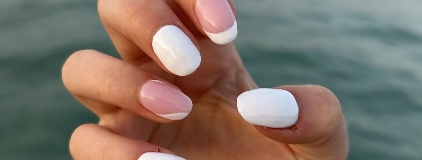 Short white nail design