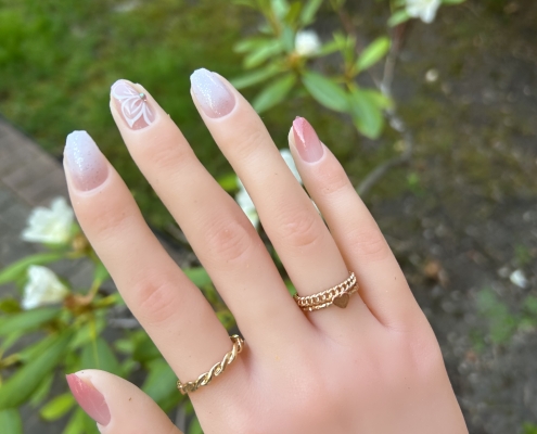Pink and white ombre nail
