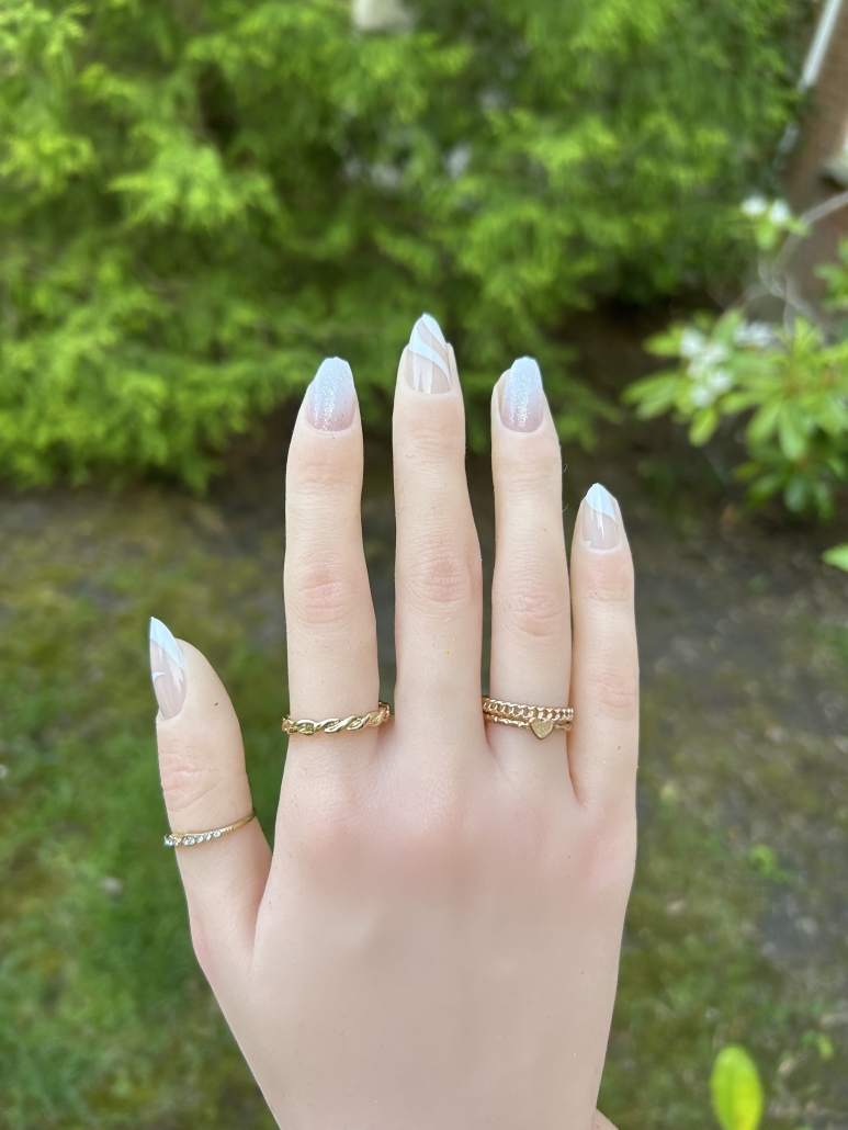 White ombre nails