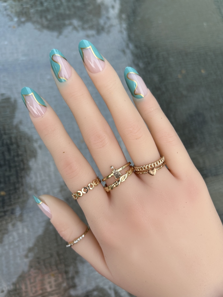 Blue nail looks